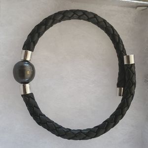 COPY - Pearl/Leather wrap bracelet